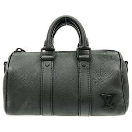 Louis Vuitton-Louis Vuitton Keepall-Black