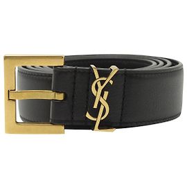 Cinto com fivela quadrada Monogram Saint Laurent em couro de bezerro preto Preto