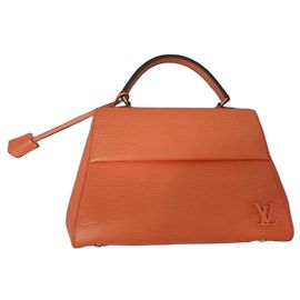 Bolsa Louis Vuitton Cluny em couro laranja Laranja