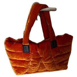 Moncler Comprador de veludo em pó Laranja