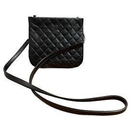 Chanel uniforme Nero