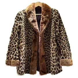 Autre Marque-Cappotto in vera pelliccia di leopardo con collo in shearling dorato-Stampa leopardo