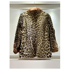 Autre Marque-Cappotto in vera pelliccia di leopardo con collo in shearling dorato-Stampa leopardo