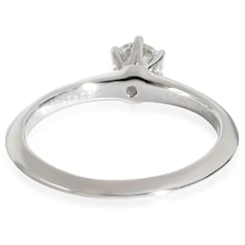 Tiffany & Co-TIFFANY & CO. Anel de noivado de diamante em platina G VS1 0.34 ctw-Prata,Metálico