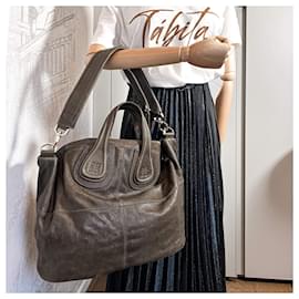 Givenchy-Nightingale Medium Leather 2-Ways Weekender Bag Brown-Brown