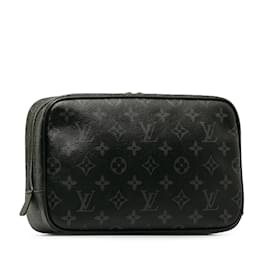 Louis Vuitton-Bolsa de toalete preta Louis Vuitton Monogram Eclipse PM Clutch Bag-Preto