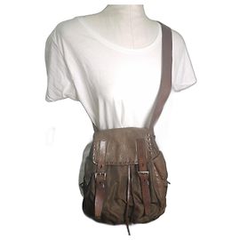 Bolsa de ombro em couro Prada Multicor