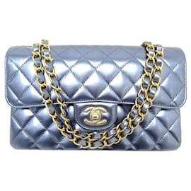 Chanel-BORSA A MANO CHANEL PICCOLA CLASSICA SENZA TEMPO + BORSA SCATOLA-Blu