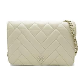 Chanel-Miz Quilted Chevron Wallet on Chain-White