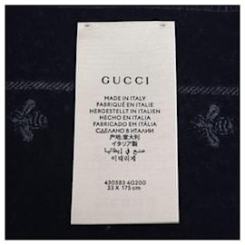 Gucci-Gucci-Grau