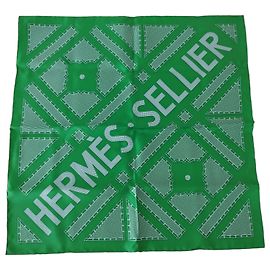 Hermès Hermes Zeitungsjunge aus grüner Seide Grün