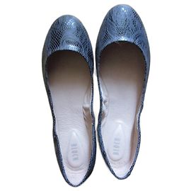 Bloch Ballerinas aus geprägtem Leder, Pointure 36. Anthrazitgrau