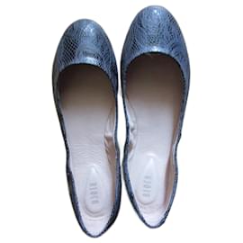 Bloch-Embossed leather ballerinas, Pointure 36.-Dark grey