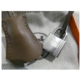 Hermès-clochette , new Hermès zipper and padlock for Hermès dustbag box bag-Olive green