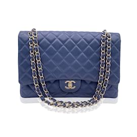 Chanel-Chanel shoulder bag Timeless/classique-Bleu