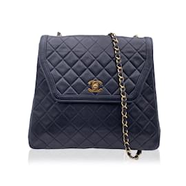 Chanel-Chanel Shoulder Bag Vintage Trapeze - Timeless Classic-Black