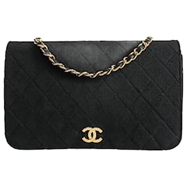 Chanel-Chanel Sac bandoulière Chanel Matelassè à rabat simple en coton noir-Noir