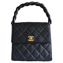 Chanel Noir