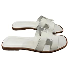Hermès-HERMES  Sandals T.eu 37.5 leather-White