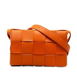 Bottega Veneta-Orange Bottega Veneta Intrecciato Cassette Crossbody Bag-Arancione