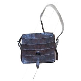 Autre Marque Sacoche croco marron. Marron foncé
