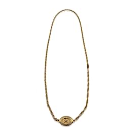 Chanel-vintage 1970Collier long médaillon ovale en métal doré-Doré