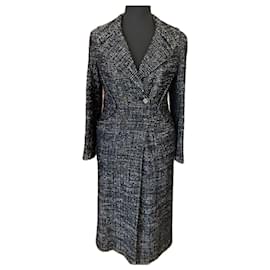 Chanel-Abrigo largo de tweed negro con botones CC-Negro