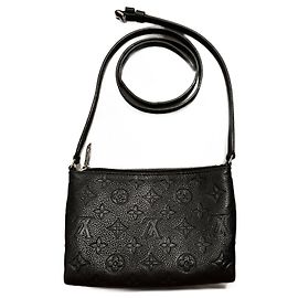 Uniforme de Pallas Louis Vuitton Negro