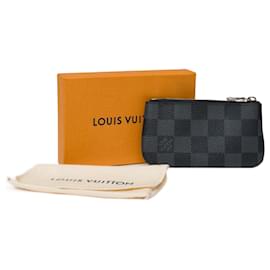 Louis Vuitton-Bolsa LOUIS VUITTON em lona cinza - 101484-Cinza