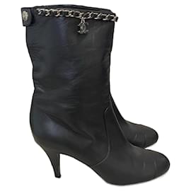 Chanel-CHANEL  Ankle boots T.eu 38 leather-Black
