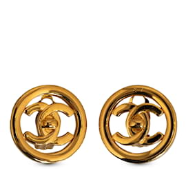 Chanel-Gold Chanel CC Turn Lock Clip-On Earrings-Golden