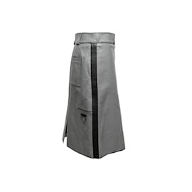 Prada-Grey Prada 2018 Leather Skirt Size IT 46-Grey