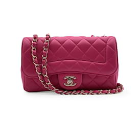 Chanel-Bolsa de Ombro Mini Mademoiselle Chic em Couro Acolchoado Rosa-Rosa