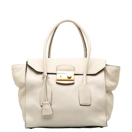 Prada-Prada Vitello Daino Sound Tote Leather Shoulder Bag BN2673 in Excellent condition-White