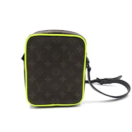 Louis Vuitton-Carteira vestível Monograma Christopher M80793-Marrom