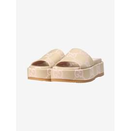 Gucci-Beige platform logo stitched sandals - size EU 38-Beige