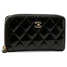 Chanel-Chanel Black CC Quilted Patent Zip Around Long Wallet-Black