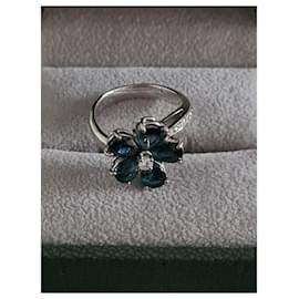 Autre Marque-White gold flower ring 18 Cts-Blue