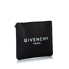 Givenchy-Bolsa clutch preta com logotipo Givenchy em couro-Preto