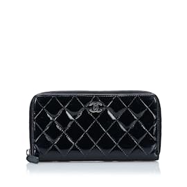 Chanel-Black Chanel CC Patent Leather Zip Around Long Wallets-Black