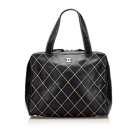 Chanel-Black Chanel Wild Stitch Leather Handbag-Black