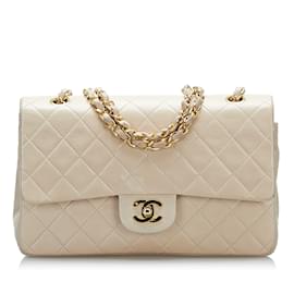 Chanel-Beige Chanel Medium Classic Lambskin Double Flap Shoulder Bag-Beige