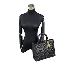 Dior-Große Lady Dior-Tasche aus Cannage-Leder-Schwarz