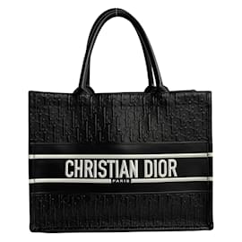 Dior-Large Oblique Embossed calf leather Book Tote-Black