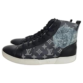 Louis Vuitton-Sneakers-Navy blue