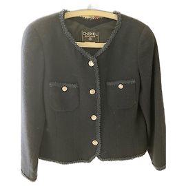 Beautiful Chanel navy blue jacket, taille 44 Navy blue
