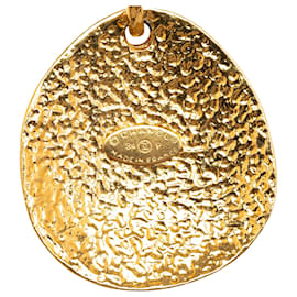 Chanel-Chanel Gold CC Round Pendant Necklace-Golden