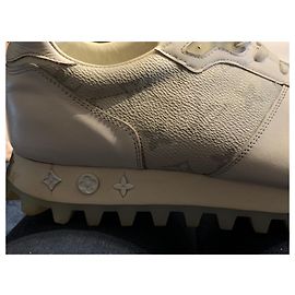Louis Vuitton Monogram White Leather Sneakers Men 45 White