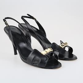 Hermès-Schwarze Nacht-Slingback-Sandalen mit Nieten-Schwarz