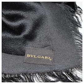 Bulgari-Écharpe noire à franges et logo brodé-Noir